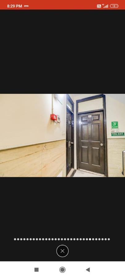 Hotel Mahalaxmi Deluxe ニューデリー エクステリア 写真